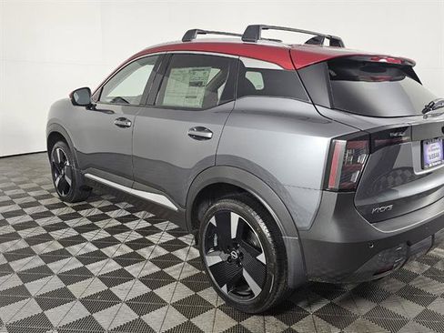 New 2026 Nissan Kicks SR w/ Cold Weather Package image 6