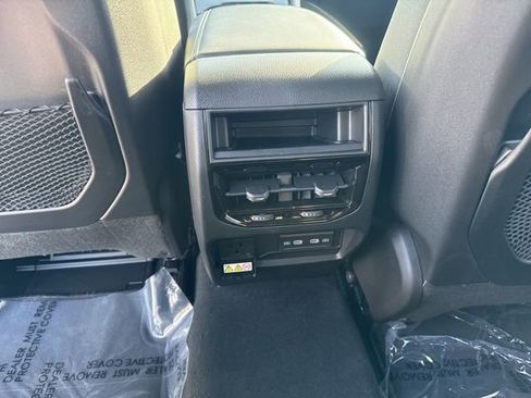 New 2026 Jeep Grand Cherokee Laredo image 15