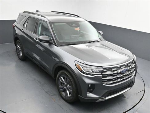 New 2026 Ford Explorer Active w/ Active Comfort Package image 16