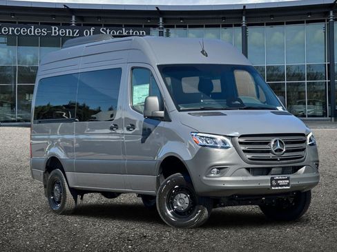 New 2026 Mercedes-Benz Sprinter 2500 image 2