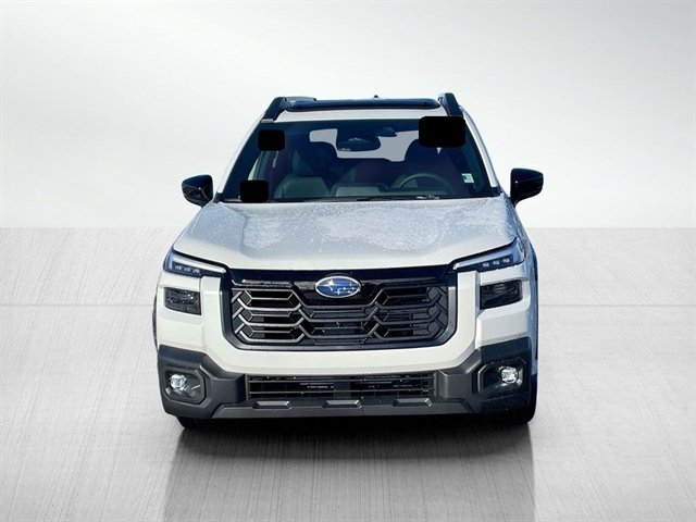 Used 2026 Subaru Outback Limited XT AWD/4WD image 2