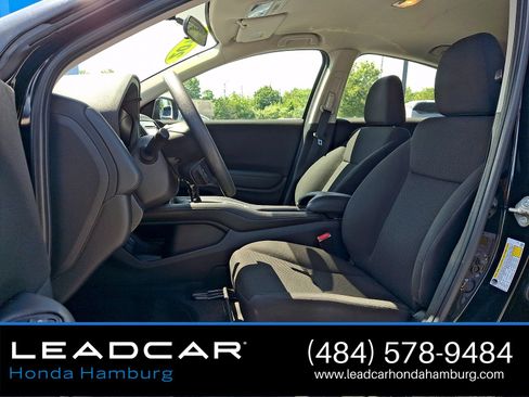 Used 2018 Honda HR-V LX image 13