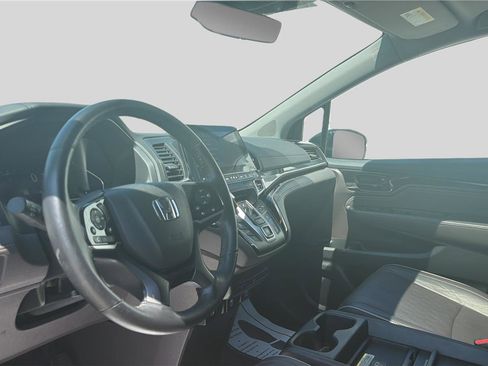Used 2023 Honda Odyssey Elite image 18
