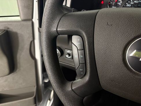 Used 2023 Chevrolet Express 3500 LT w/ LT Preferred Equipment Group RWD image 19