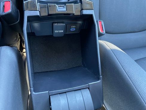 Used 2022 Toyota Corolla LE image 26