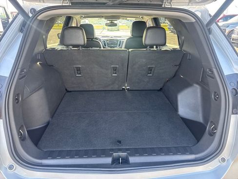 Used 2021 Chevrolet Equinox Premier AWD/4WD image 7
