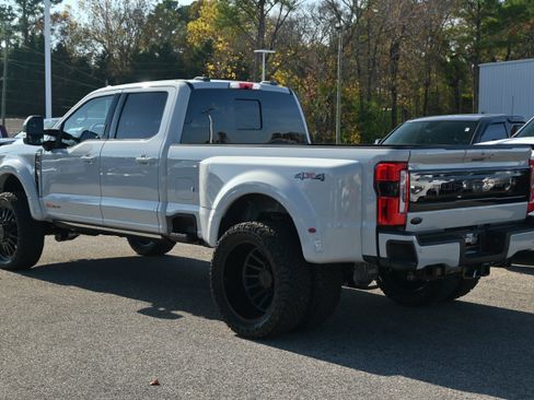 Used 2026 Ford F450 Platinum image 12