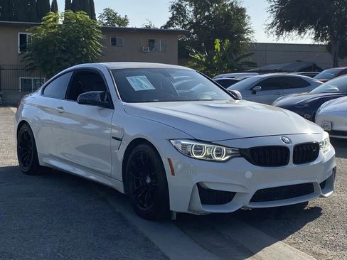 Used 2015 BMW M4 Coupe image 2