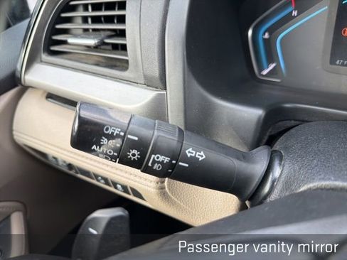 Used 2018 Honda Odyssey Elite image 34