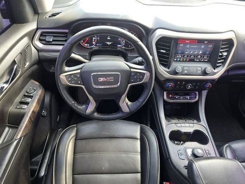 Used 2022 GMC Acadia Denali w/ Denali Ultimate Package image 16