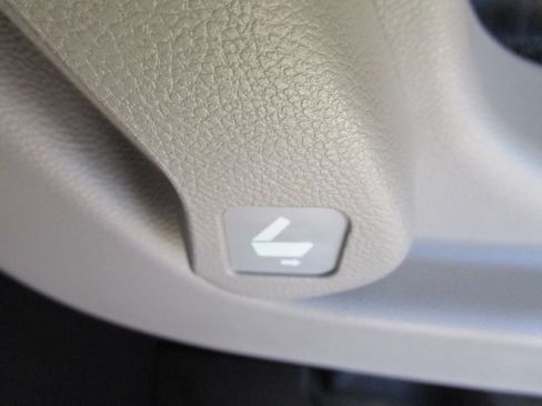 Used 2022 Honda Odyssey EX-L image 27