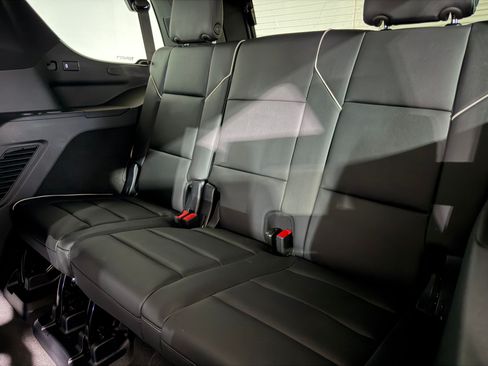 Certified 2026 Cadillac Escalade Sport w/ LPO, ONYX Package AWD/4WD image 57
