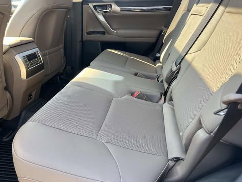Used 2020 Lexus GX 460 Premium w/ Premium Package AWD/4WD image 22