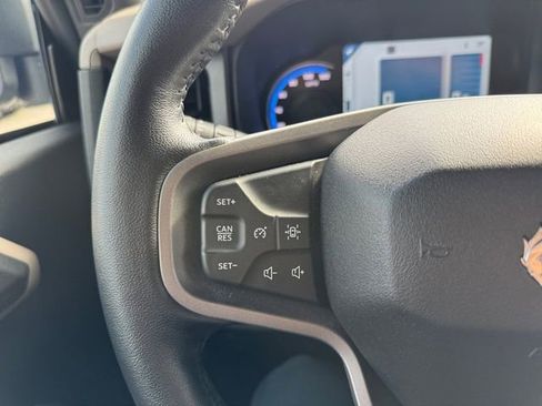 Used 2023 Ford Bronco Wildtrak image 6