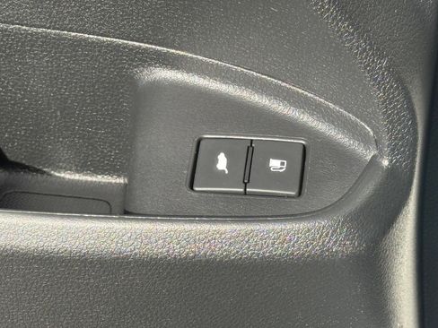 Used 2019 Honda Pilot Touring image 26