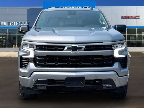 Used 2025 Chevrolet Silverado 1500 RST AWD/4WD image 2