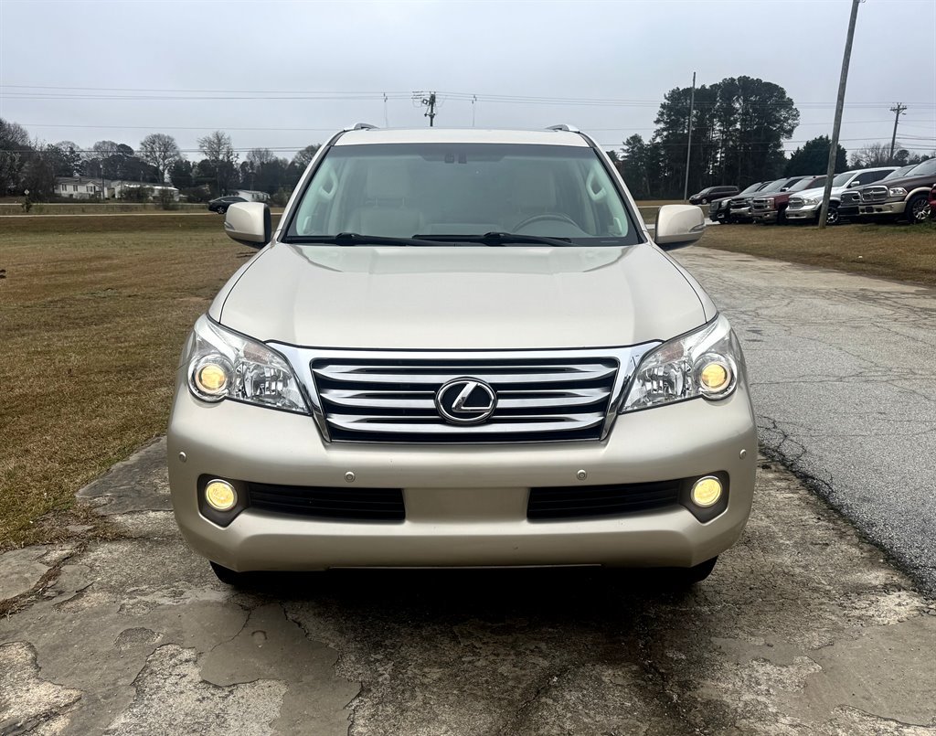 Used 2012 Lexus GX 460 w/ Comfort Plus Pkg AWD/4WD image 2