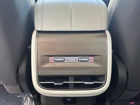 Used 2024 Lincoln Nautilus Black Label AWD/4WD image 29