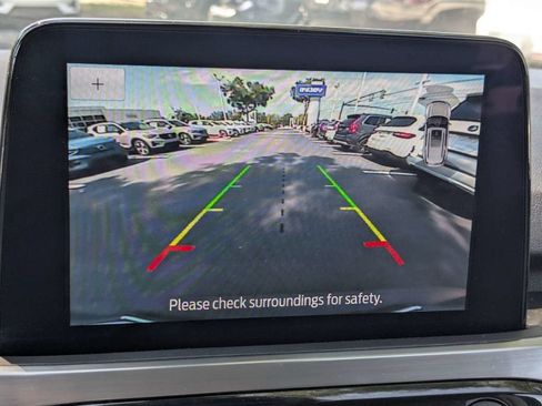 Used 2022 Ford Escape Titanium w/ Class II Trailer Tow Package FWD image 33