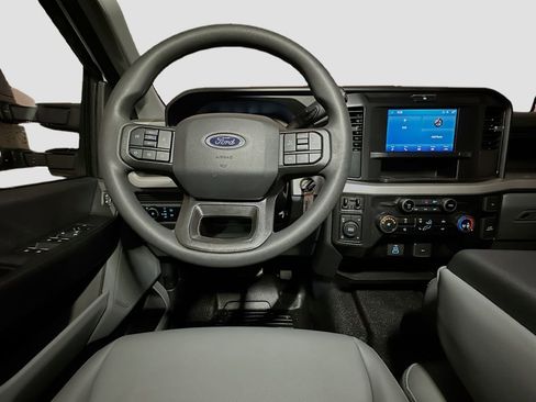 New 2026 Ford F350 XL w/ XL Chrome Package AWD/4WD image 27
