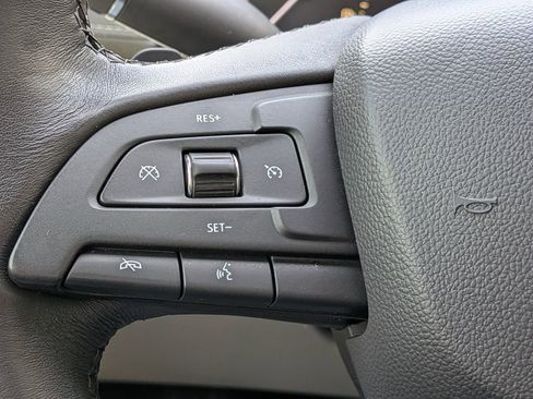 Used 2019 Cadillac XT4 Luxury FWD image 29