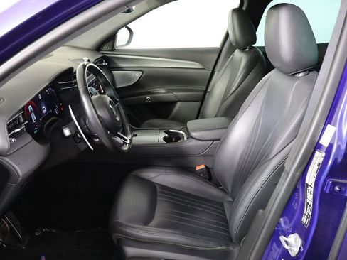 Used 2023 Maserati Grecale GT AWD/4WD image 14