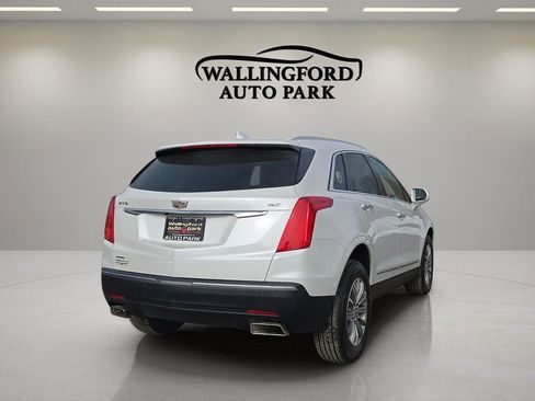 Used 2018 Cadillac XT5 Luxury w/ Driver Awareness Package image 4