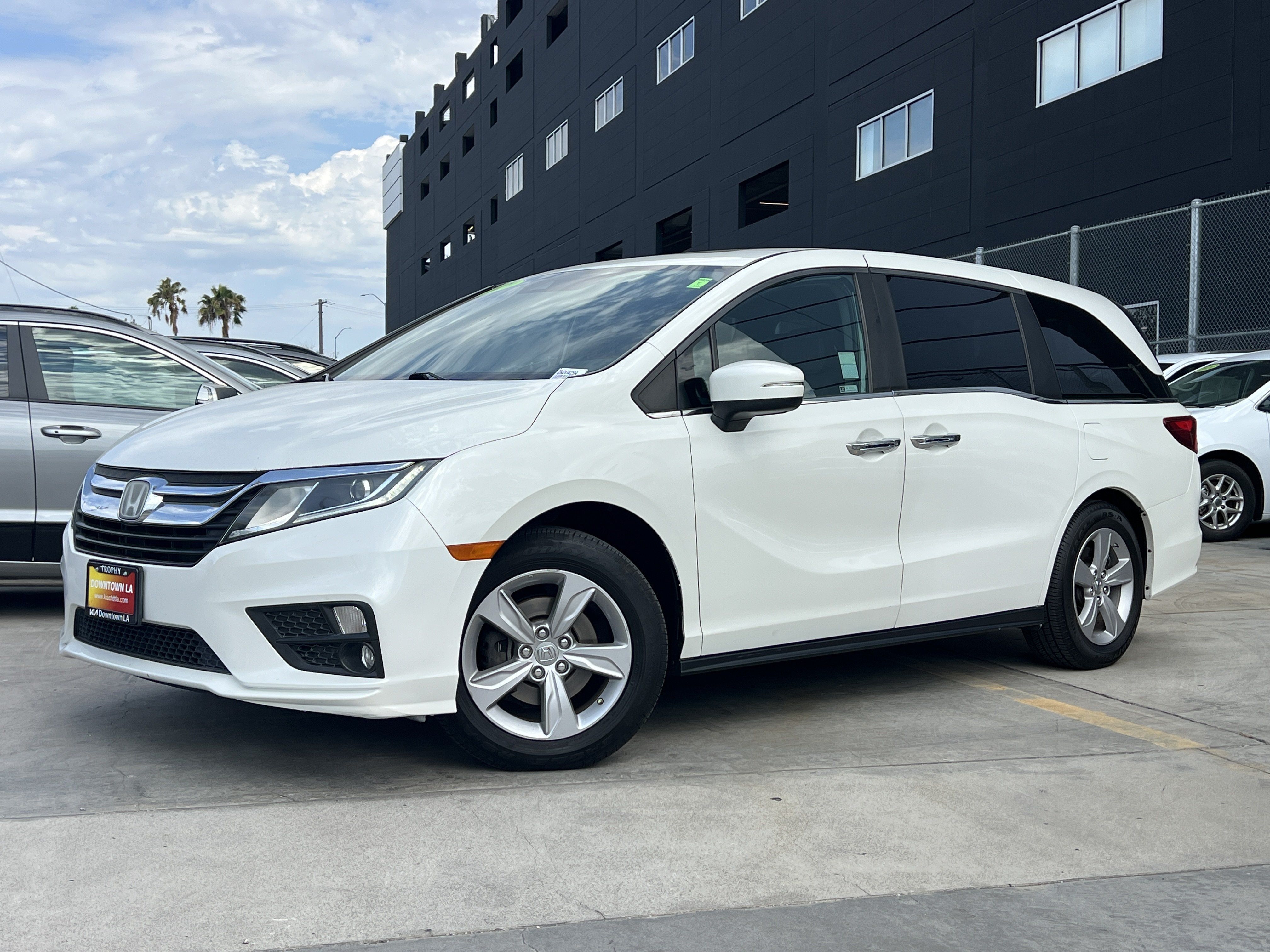 Used 2020 Honda Odyssey EX-L image 2