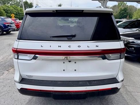 Used 2024 Lincoln Navigator Black Label AWD/4WD image 4