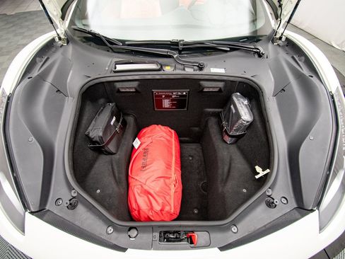 Used 2019 Ferrari 488 Spider RWD image 41