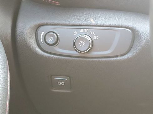 Certified 2024 Chevrolet Blazer RS FWD image 19