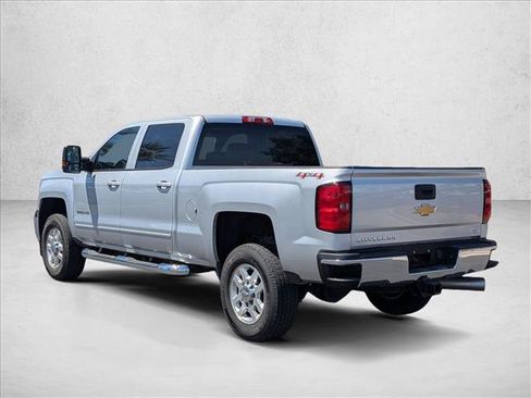 Used 2015 Chevrolet Silverado 2500 LT w/ LT Convenience Package AWD/4WD image 7