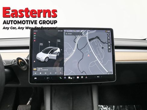 Used 2021 Tesla Model Y Long Range image 12
