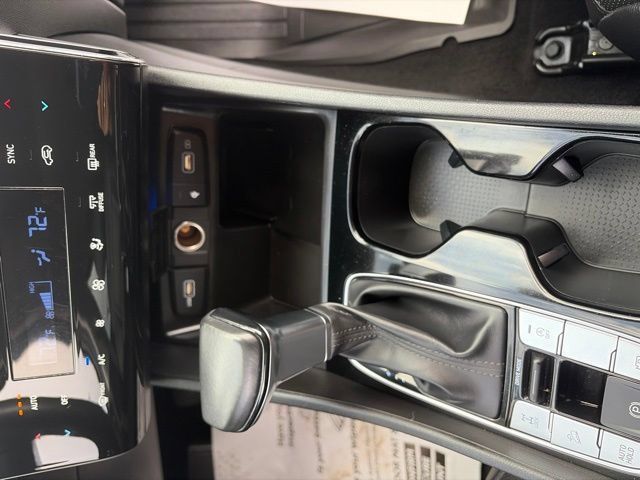 Used 2024 Hyundai Tucson SEL w/ Convenience Package AWD/4WD image 17