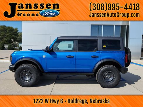 New 2025 Ford Bronco Big Bend w/ Black Diamond Package image 1