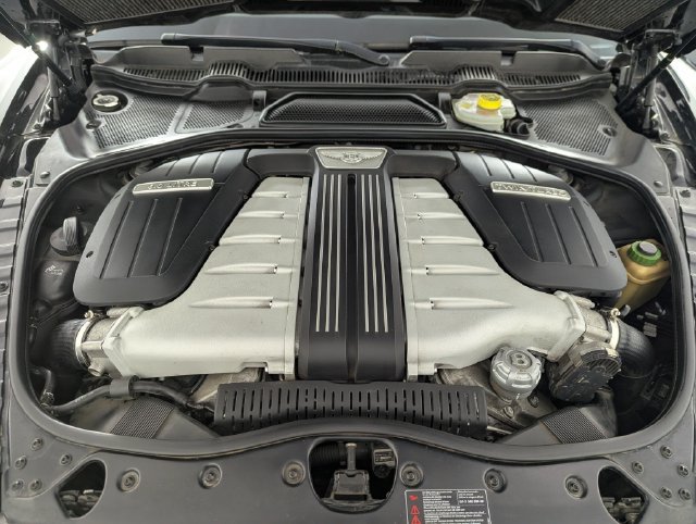 Used 2014 Bentley Flying Spur W12 AWD/4WD image 9
