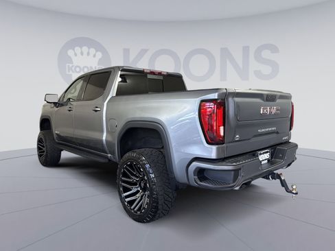 Used 2022 GMC Sierra 1500 AT4 w/ AT4 Premium Package AWD/4WD image 4