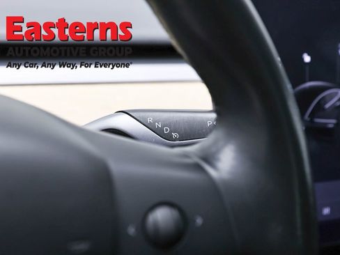 Used 2018 Tesla Model 3 Long Range RWD image 13