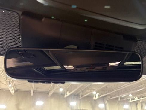 Certified 2025 Toyota Tacoma TRD Off-Road w/ TRD Off Road Upgrade Package AWD/4WD image 24