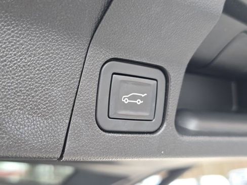 Used 2019 GMC Acadia Denali w/ Technology Package image 13