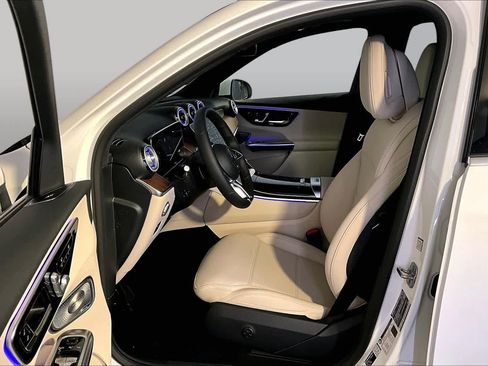 New 2027 Mercedes-Benz GLC 300 4MATIC image 13