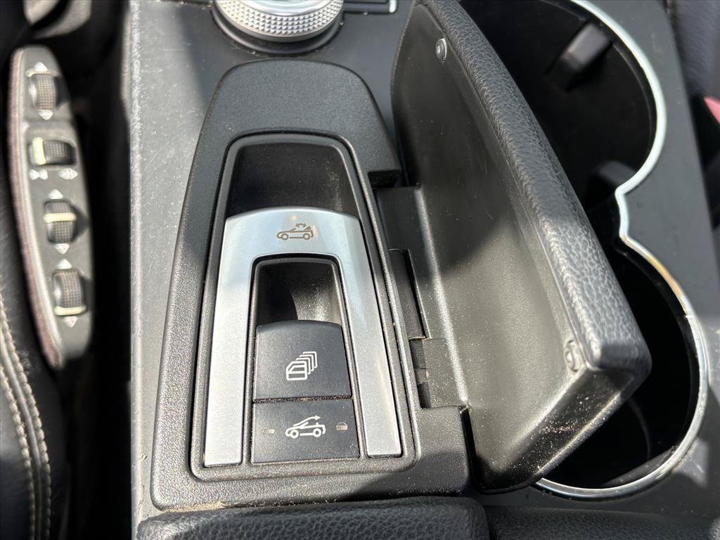 Used 2011 Mercedes-Benz E 350 Cabriolet image 22
