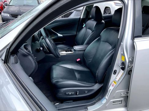 Used 2010 Lexus IS 250 image 7