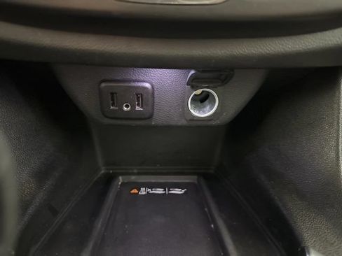 Used 2023 Chevrolet Traverse LT w/ LPO, Floor Liner Package AWD/4WD image 27