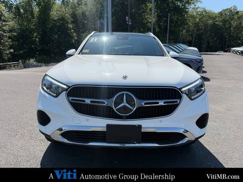 Certified 2024 Mercedes-Benz GLC 300 4MATIC image 3