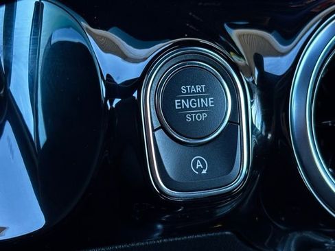 Certified 2025 Mercedes-Benz GLA 250 image 25