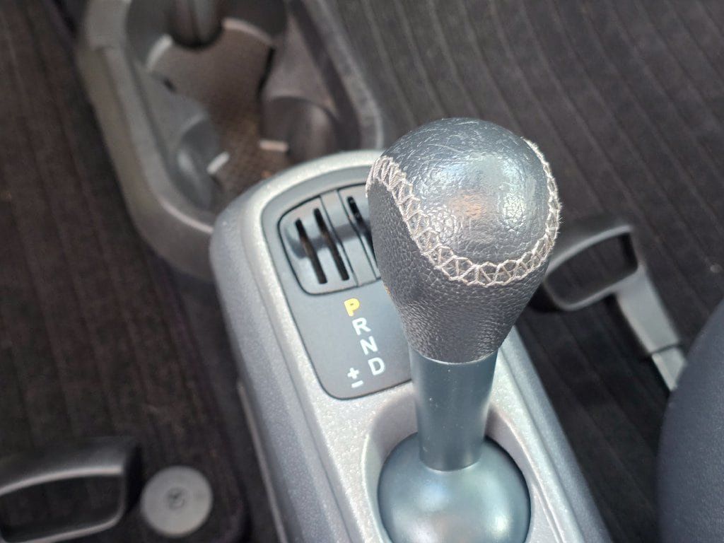 Used 2014 smart fortwo passion RWD image 18