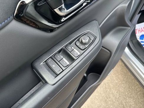 Used 2025 Subaru Forester Limited image 13