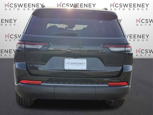 New 2026 Jeep Grand Cherokee L Limited w/ Limited Altitude Package image 4