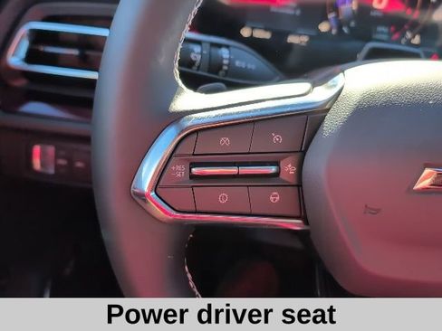 New 2026 Chevrolet Traverse Z71 w/ Enhanced Driving Package image 9